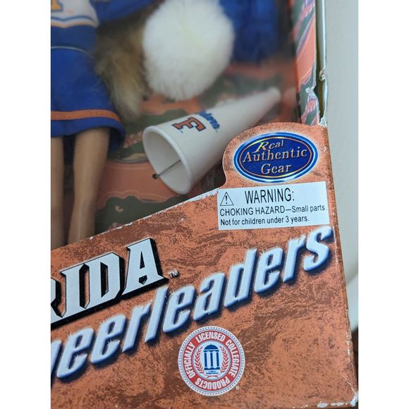 2002 Best Pals Florida Cheerleaders doll - Picture 7 of 9